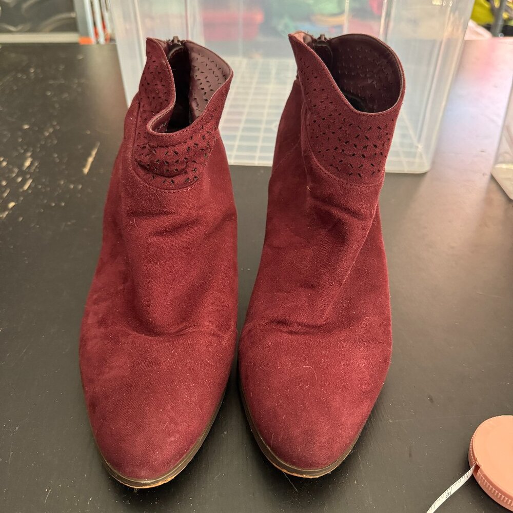 Violet & Red - Jackson Lazer Cut Topline Bootie - Red - 10